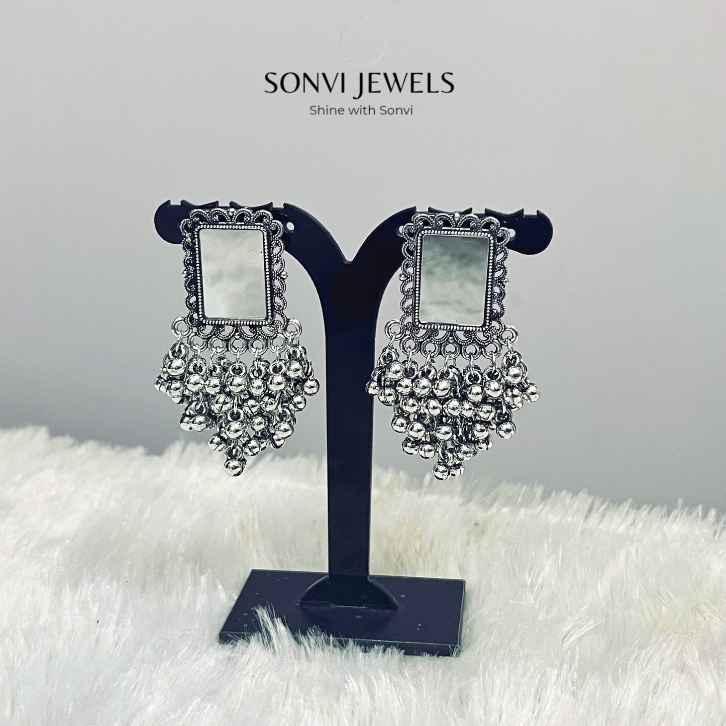 Aarvi Crescent Mirror Earrings