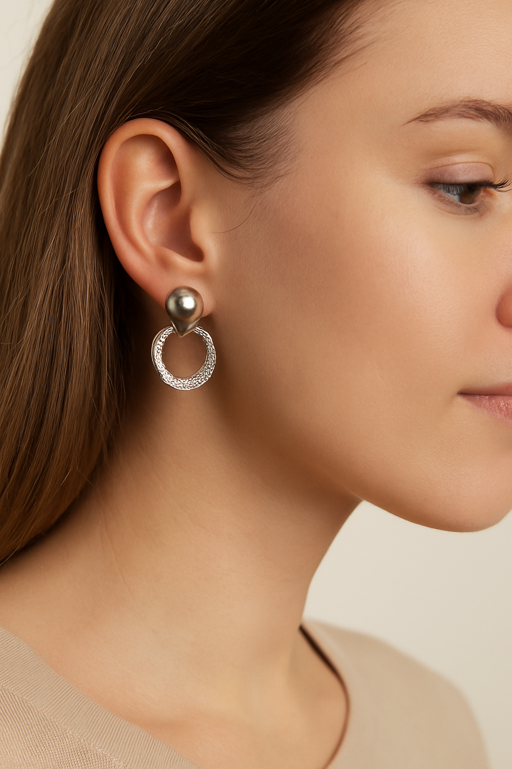 Sonvi Jewels Silver Hoop Texture Earrings